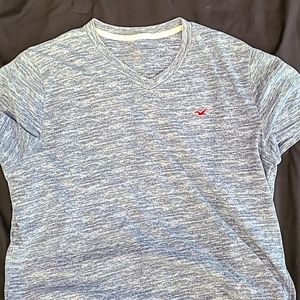 Men's medium Hollister T-shirt